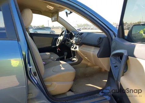 2011 Toyota Rav4 z USA, uszkodzony, nr VIN JTMZF4DV4B5040266